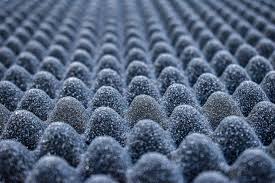 Akustik Sünger mi, Bariyerli Sünger mi? Stüdyo Ses Yalıtımı İçin Doğru Malzeme Seçimi